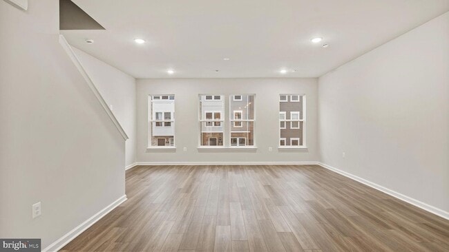 Building Photo - 15071 Jaxton Sq Ln