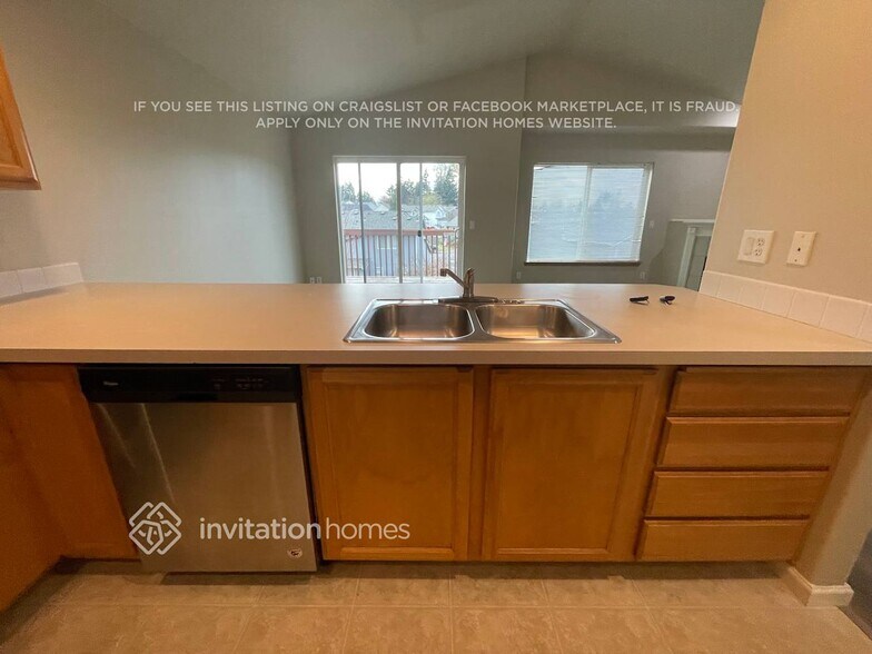 Building Photo - 16026 89th Ave E