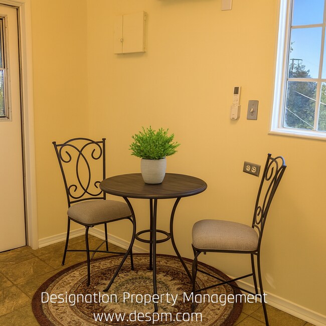 Building Photo - 6208-6212 Roy St