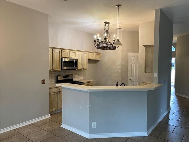 Building Photo - 1513 Deepwoods Trail