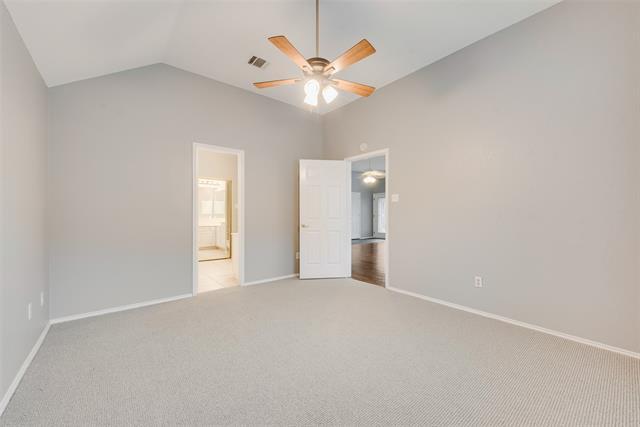 Building Photo - 1220 Royal Crescent Dr