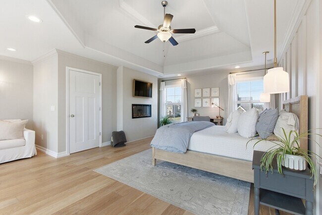 Building Photo - 2046 Lequire Ln