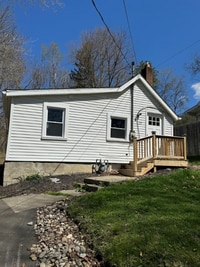 Building Photo - 211 Winfield St