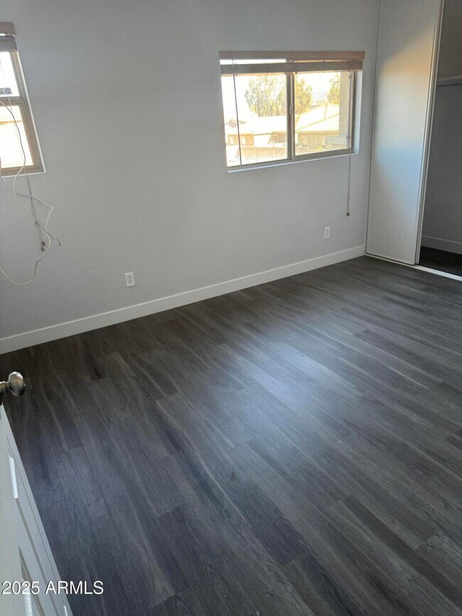 Building Photo - 4808 S 25th Dr