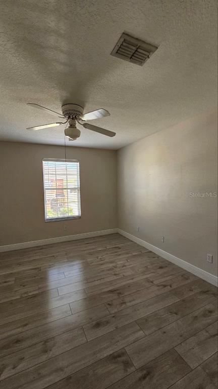Building Photo - 580 Cresting Oak Cir