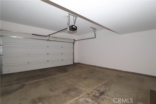 Building Photo - 163 E Commercial St