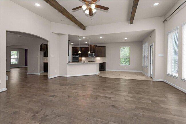 Building Photo - 236 Redwood Cyn Trl