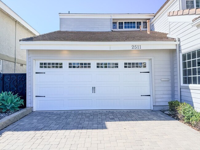 Building Photo - 2511 Monaco Dr