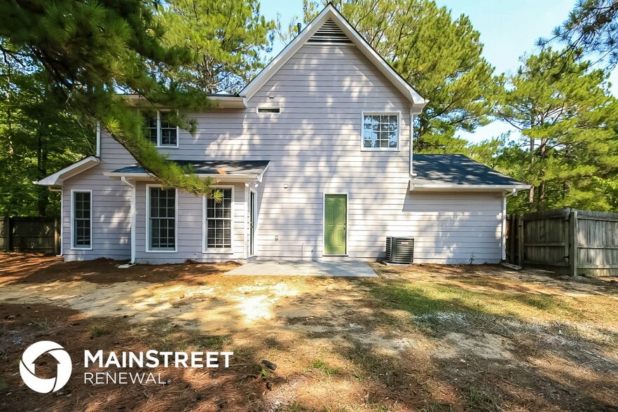 Building Photo - 10972 Clearwater Dr