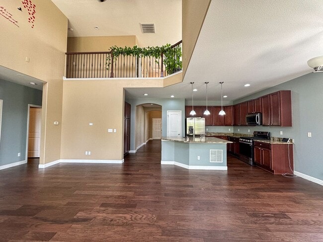 Building Photo - Horseshoe Ridge 4bd 3ba 2,522sq.ft. home FOR RENT!