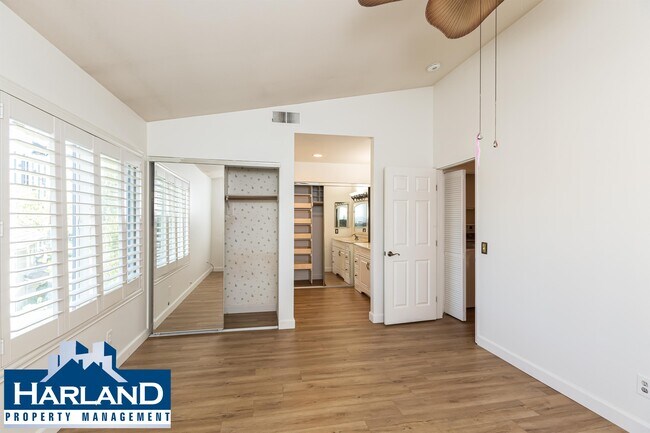 Building Photo - 3882 Creststone Pl