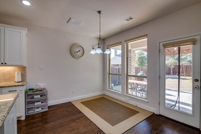 Building Photo - McKinney living at its finest 3,155 sqft., 4 bed 3 bath on a 7,455 sqft Lot