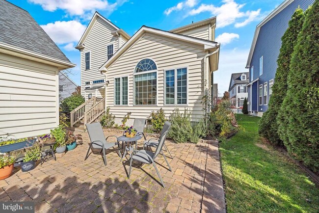 Building Photo - 224 Sundance Ln