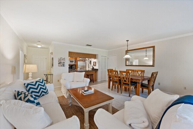 Primary Photo - 13334 Polo Club Rd