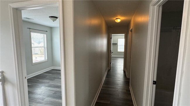 Building Photo - 1469 Dillard Heights Dr