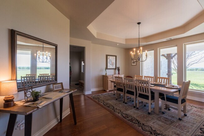 Building Photo - 900 County Road 438-SI ID1606261P