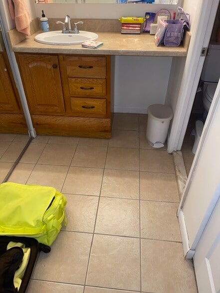 Vanity - 1440 N St NW