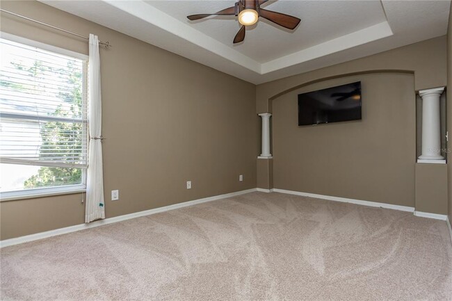 Building Photo - 11102 Avery Oaks Dr