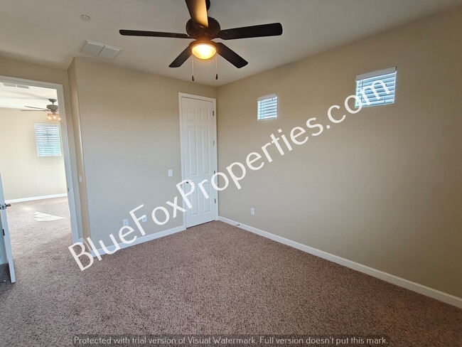 Building Photo - 8545 N Gaetano Loop