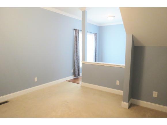 Building Photo - Beautiful Condo located in North Johnson City!