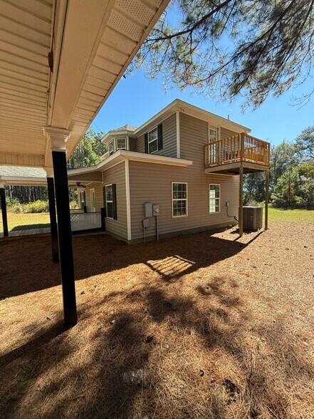 Building Photo - 168 Creekside Manor Rd