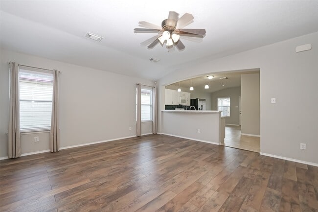 Building Photo - 26611 Marble Falls Bend