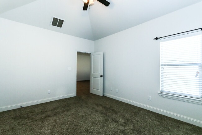 Building Photo - First full month's rent free New Cooper Meadows Subdivision/ South Lubbock CISD