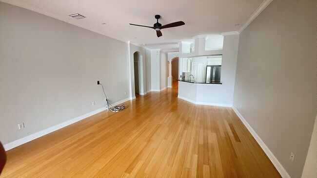 Building Photo - 4 Bedroom Home For Rent in Lutz!