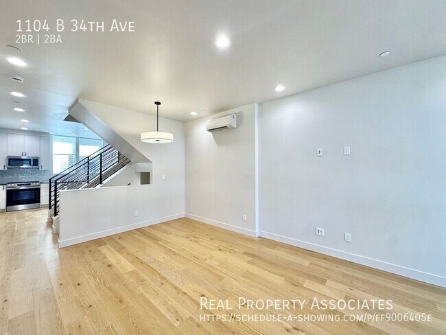Building Photo - 1104 B 34th Ave