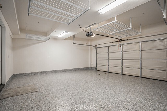 Building Photo - 2317 W Broadway