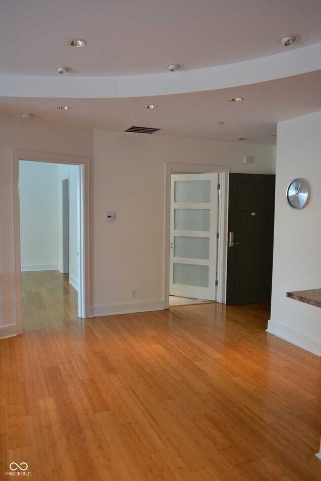 Building Photo - 429 N Pennsylvania St