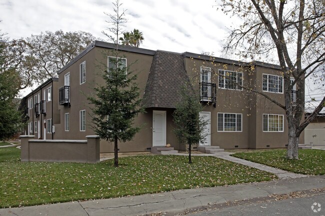 Primary Photo - 4800 Pasarobles Dr