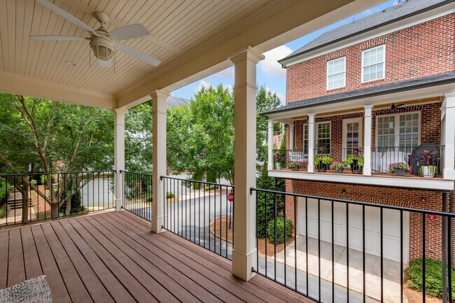 Building Photo - 1260 Lullwater Park Cir