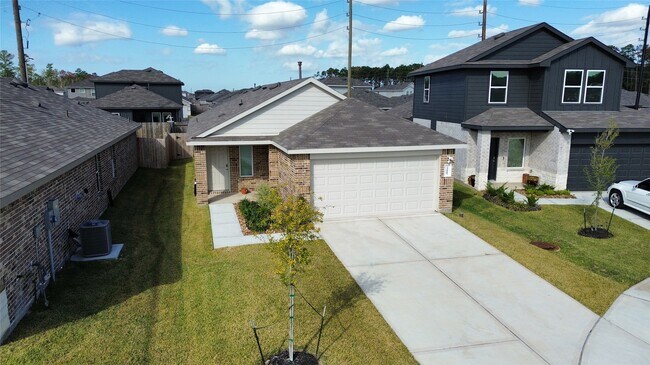 Building Photo - 23811 Desert Brush Ct