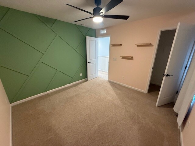 Building Photo - 148 Country Meadow Ln