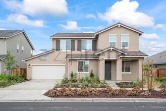 Building Photo - 3284 Oak Trl Dr