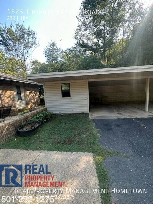 Building Photo - 1623 Thornton Ferry Rd