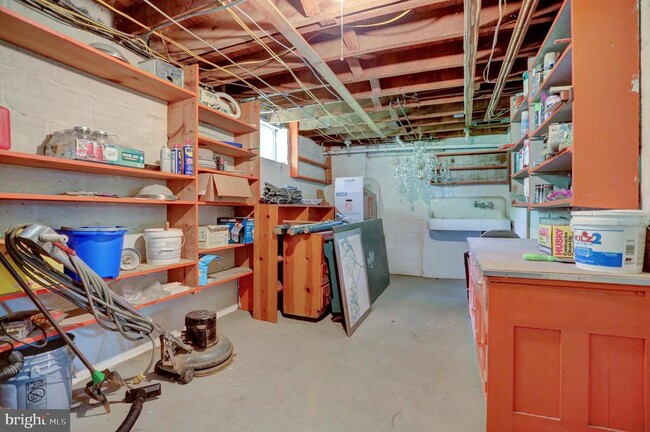 Building Photo - 23 Talbott Ave