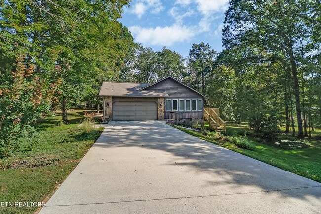 Building Photo - 101 Walden Ridge Dr