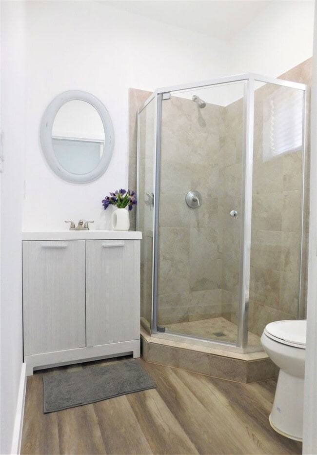 Building Photo - 7353 Quartz Ave