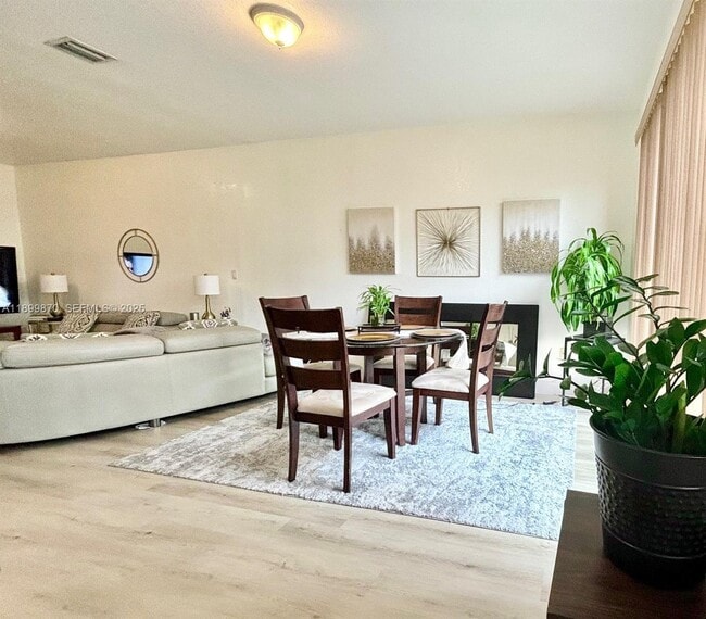 Building Photo - 12515 SW 124th Path