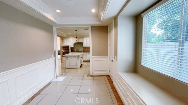 Building Photo - 5921 Alessandro Ave