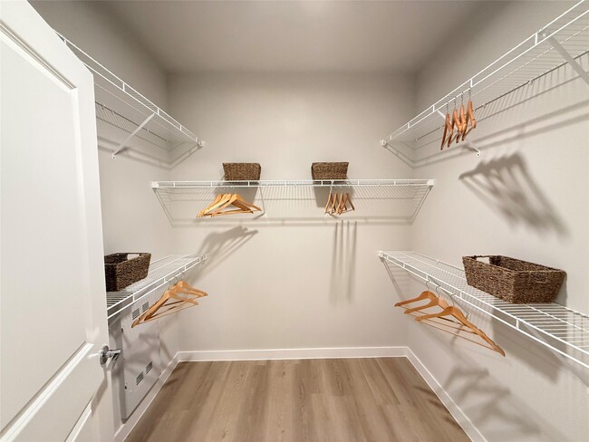 Building Photo - 3409 Brinkman St