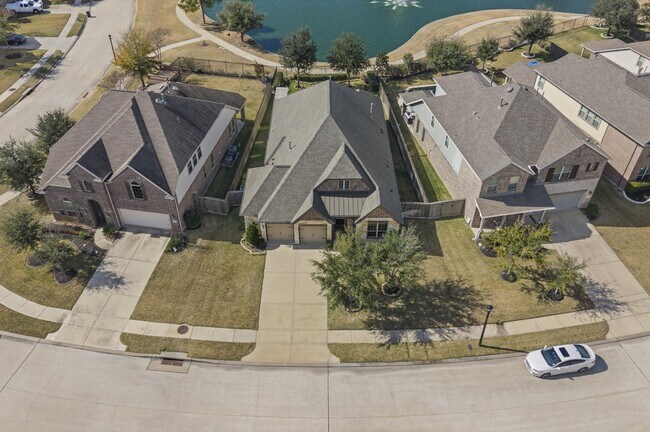 Building Photo - 10811 Gates Randal Ct