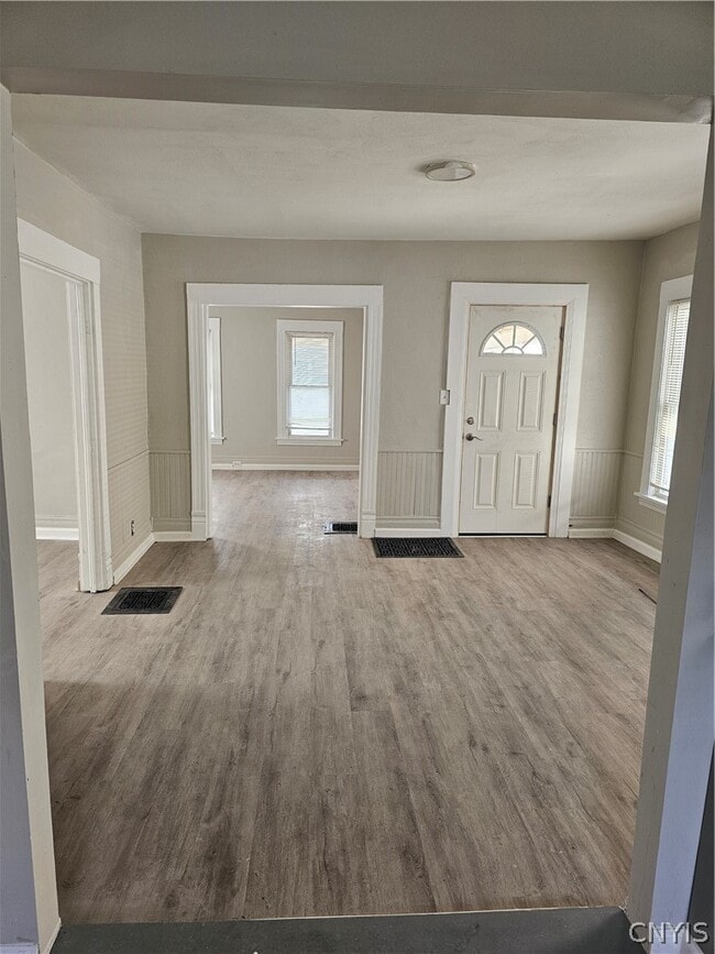 Building Photo - 111 Abell Ave