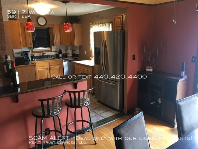 Building Photo - 5917 Vandalia Ave