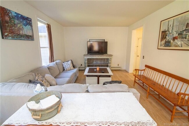 Building Photo - 82 Fowler Rd