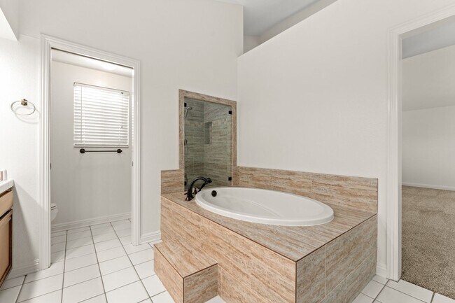 Building Photo - 4/Bed, 3/Bath YL Travis Ranch Home w/Pool & Spa