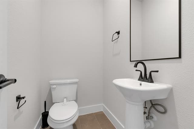 Building Photo - 1028 Bastion Ct
