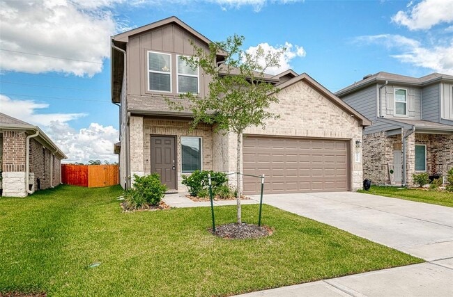 Building Photo - 24330 Elmwood Falls Dr